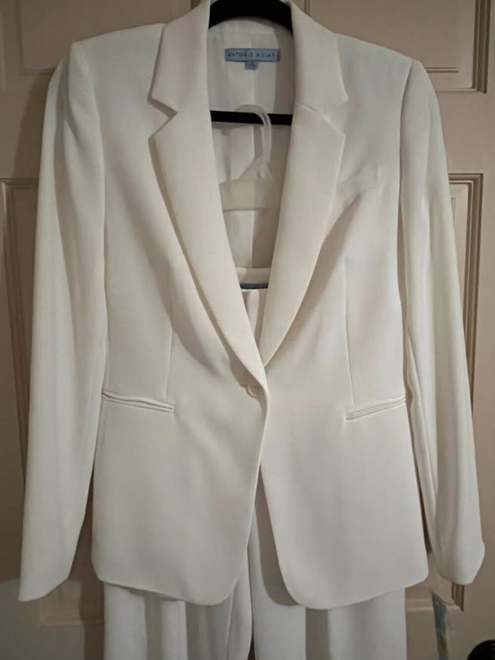 Antonio Melani Off-White 2-Piece Suit — Blazer & Wide Leg Trousers | Size: 2